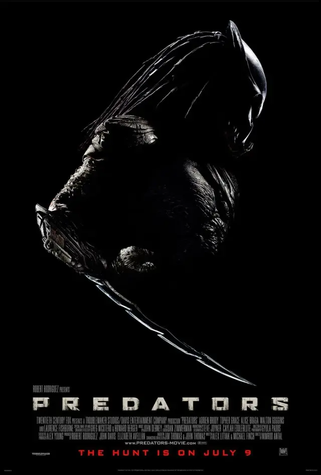 فیلم غارتگران  (Predators) پوستر