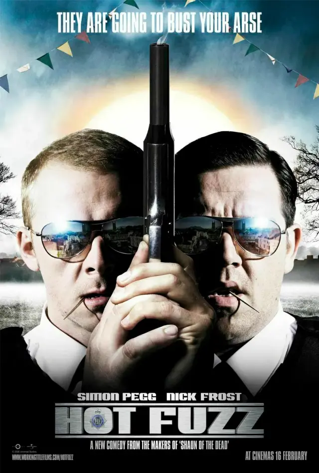 فیلم پلیس خفن (Hot Fuzz) پوستر