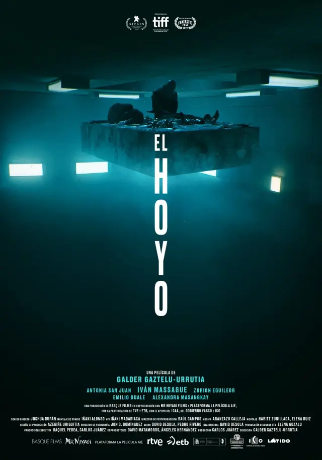 فیلم پلتفرم (The Platform) پوستر