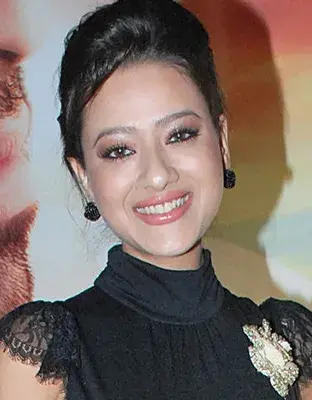 مادالسا شارما