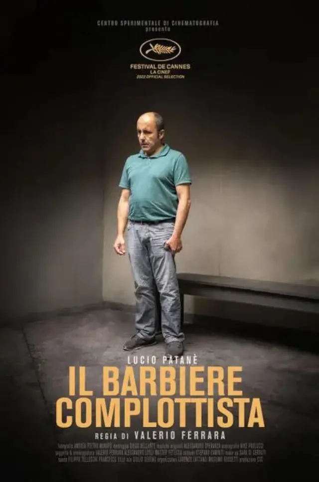 فیلم یک مرد توطئه گر (Il barbiere complottista) پوستر