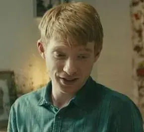 فیلم وقتشه (About Time) پوستر