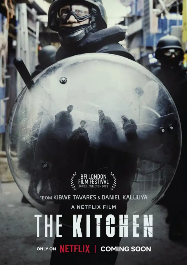 فیلم آشپزخانه (The Kitchen) پوستر