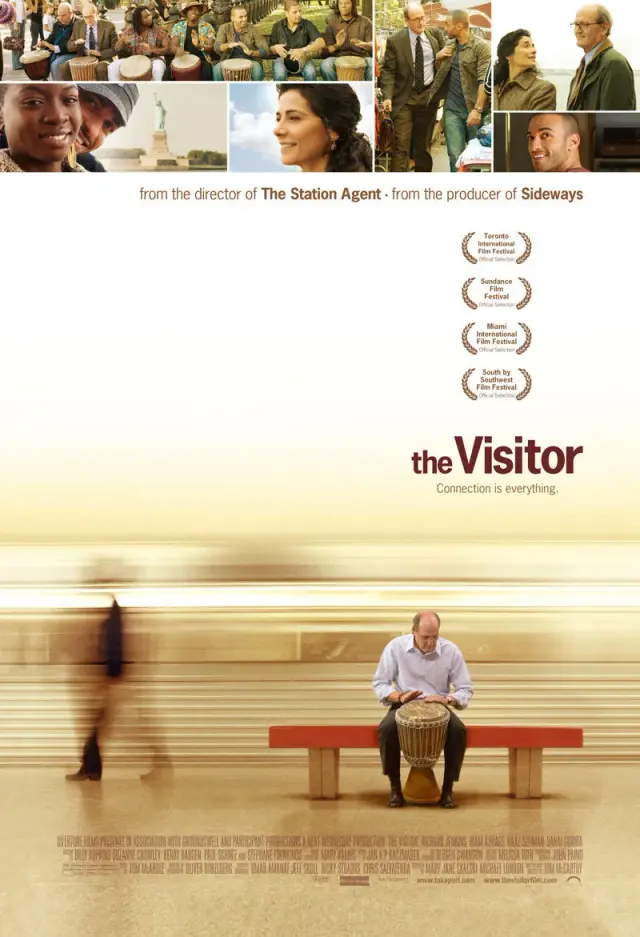 فیلم بازدید کننده (The Visitor) پوستر