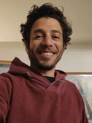 حسین غانم