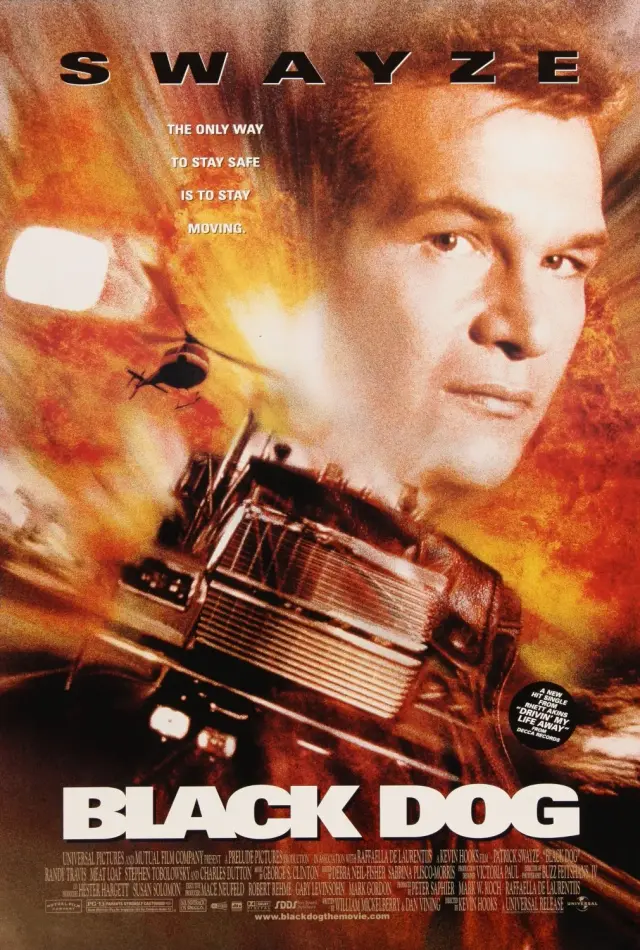 فیلم سگ سیاه (Black Dog) پوستر
