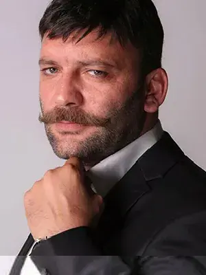 اسماعیل حقی اورون
