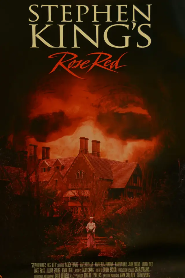 سریال رز قرمز 2002 (Rose Red) پوستر
