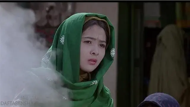 زهرا بهرامی