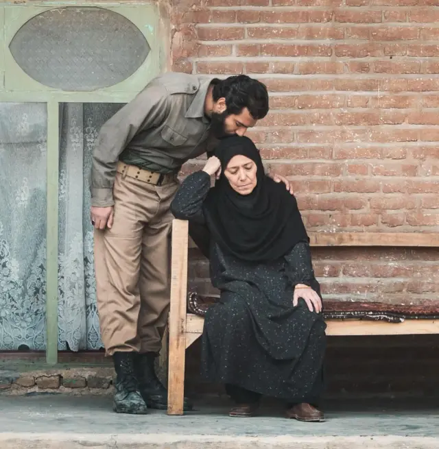 فیلم اشک هور (Tear of the Reedbed) پوستر