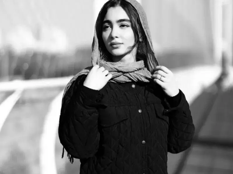سنا حسینی