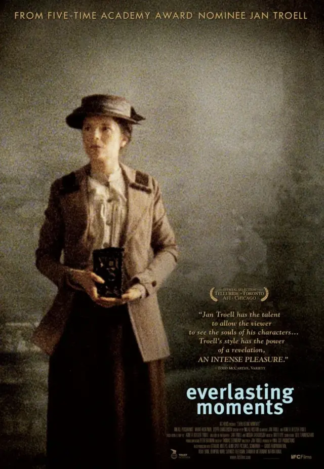فیلم لحظه های به یادماندنی (Everlasting Moments) پوستر