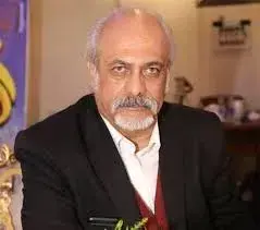 بهمن دان
