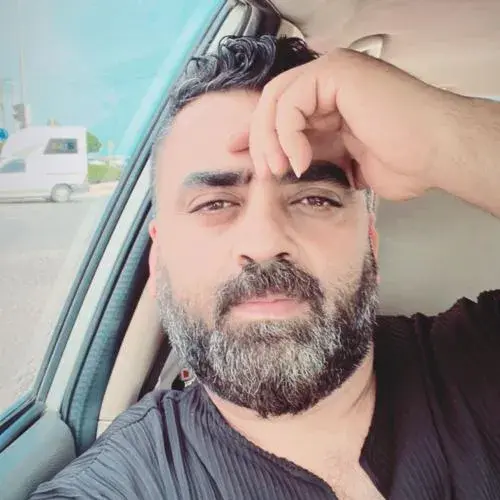 رضا غلامی
