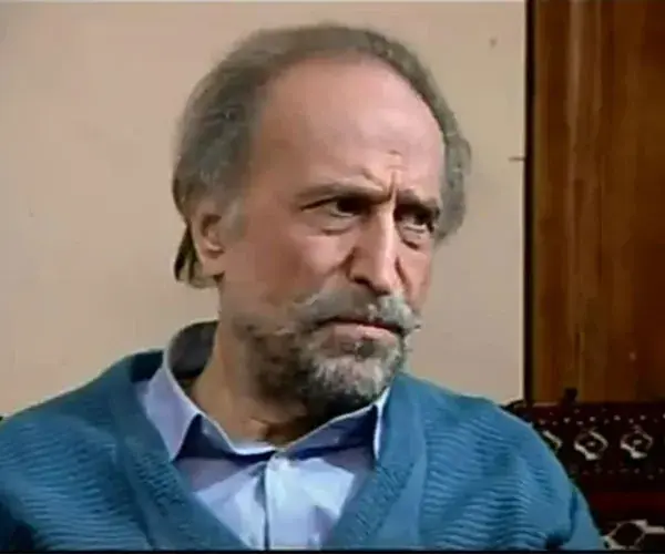منوچهر  اخضرپور