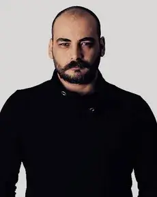 اونور آزاد یلماز
