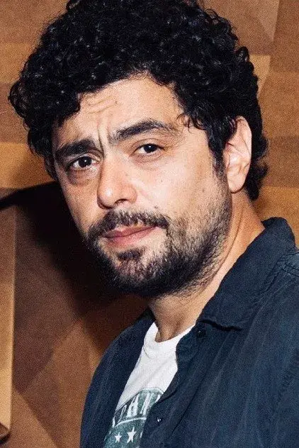 آلبرتو آکا