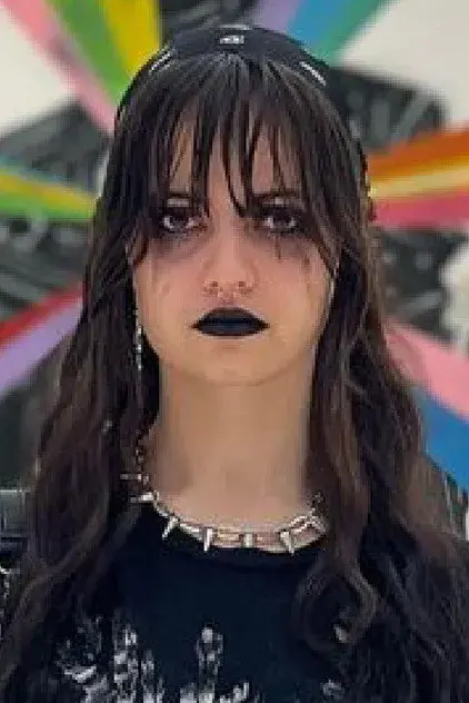 مک‌کنزی میلز