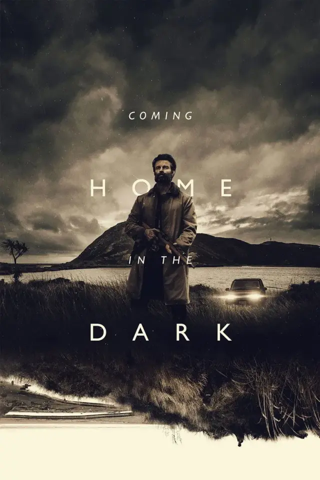 فیلم بازگشت به خانه در تاریکی (Coming Home in the Dark) پوستر