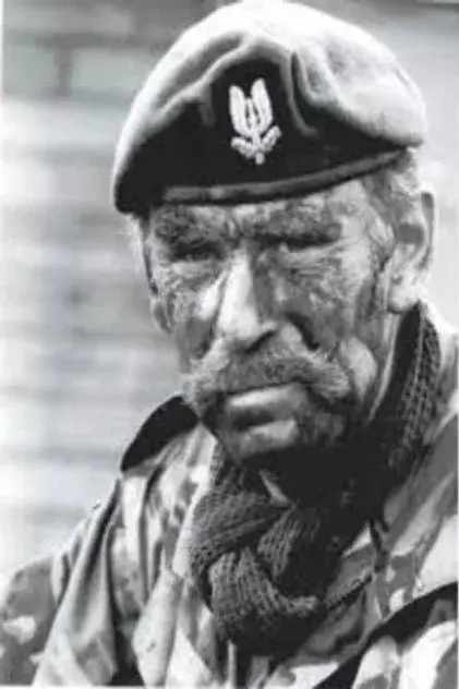 ایان یول