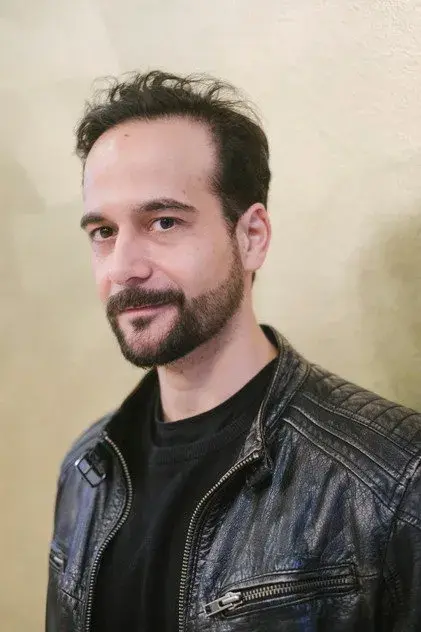اخمد عبدالسلام