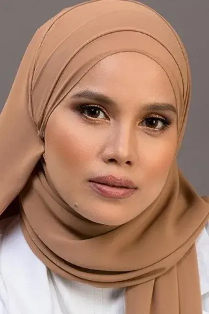 نادیا نیسا