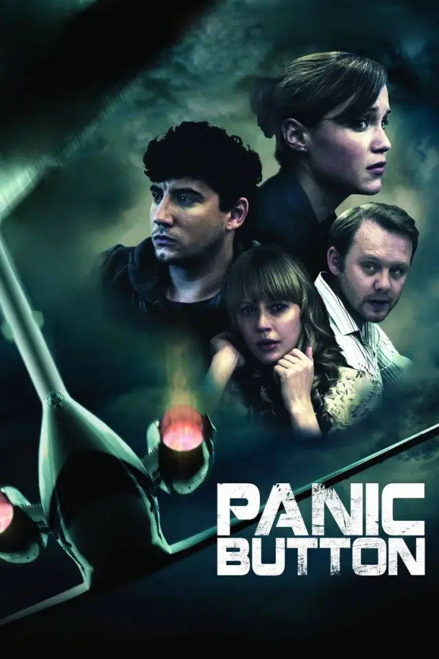 فیلم کلید اضطراری 2011 (Panic Button) پوستر