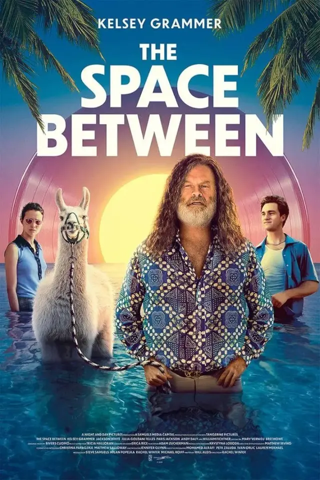 فیلم فضای میان ما 2021 (The Space Between) پوستر
