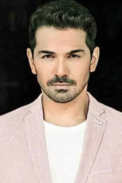 ابهیناو شوکلا