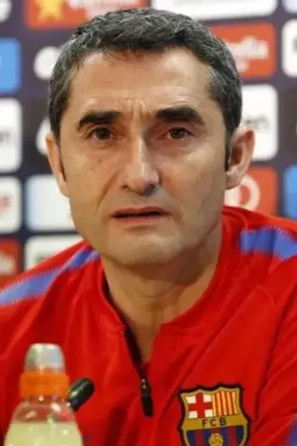 ارنستو والورده