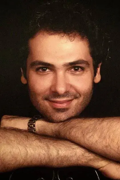 کوروش طهامی