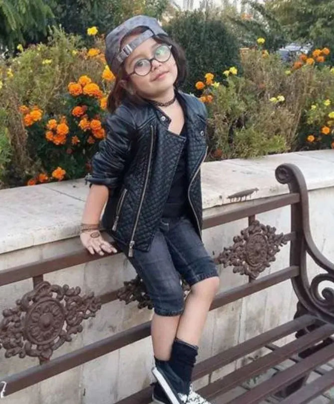 دلسا ملکی