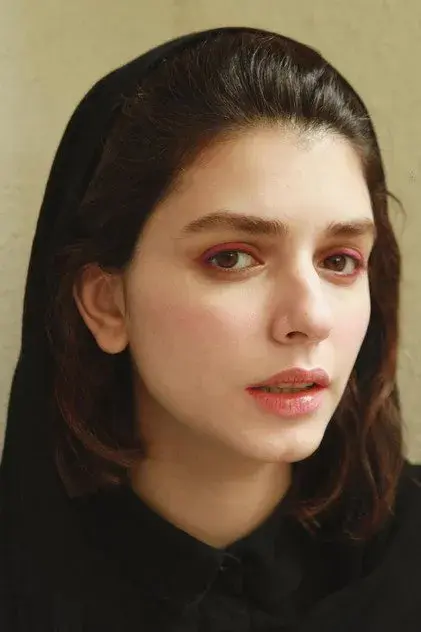 ایناز آذرهوش