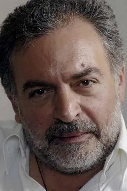 جیانی  پاریسی