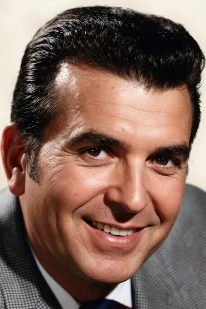 دنیس جیمز